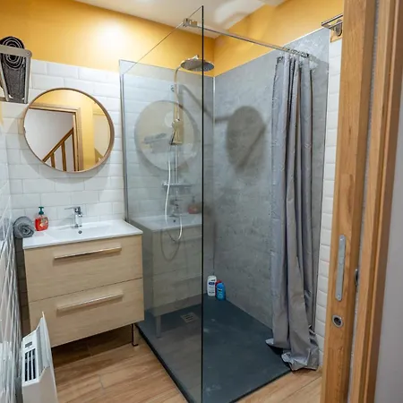 Iluka بيت للعطل *